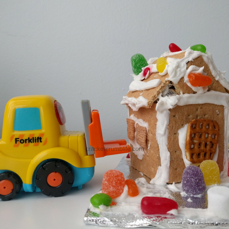 crackercrumblife.com